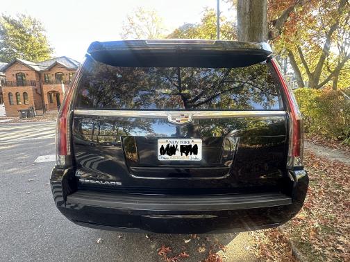 2016 Cadillac Escalade ESV Luxury