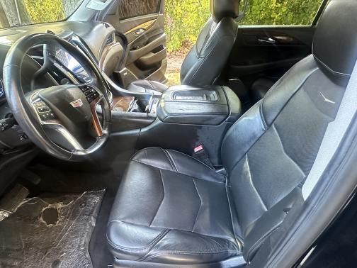 2016 Cadillac Escalade ESV Luxury