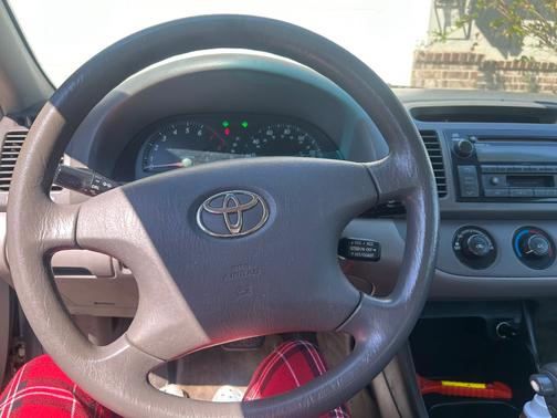 Gray 2003 Toyota Camry LE