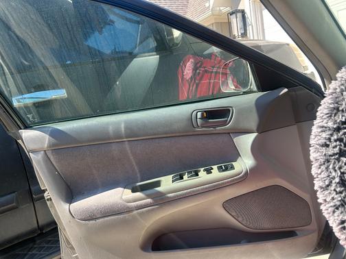 Gray 2003 Toyota Camry LE