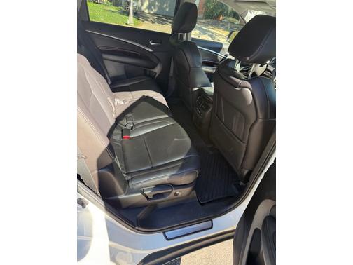 2016 Acura MDX 3.5L w/Advance Package