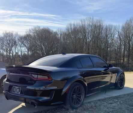 Photo 3 of 7 of 2021 Dodge Charger SRT Hellcat Widebody