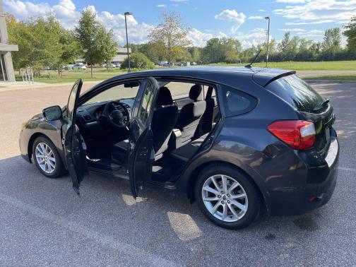 2012 Subaru Impreza 2.0i Premium