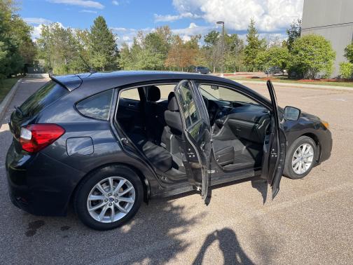2012 Subaru Impreza 2.0i Premium