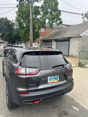 2019 Jeep Cherokee Trailhawk