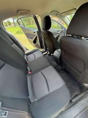 Gray 2014 Mazda Mazda3 i SV