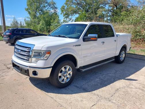 White 2014 Ford F-150 Lariat