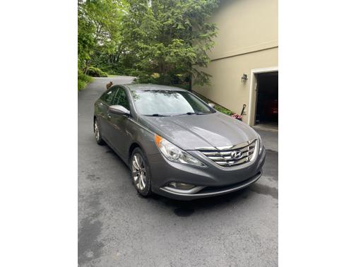2011 Hyundai SONATA SE