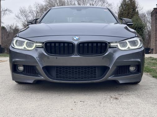 2017 BMW 330 i