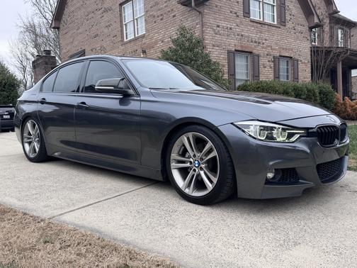 2017 BMW 330 i