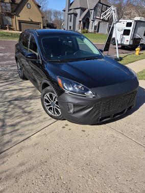 Black 2020 Ford Escape SEL