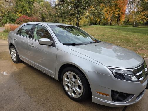2010 Ford Fusion SE