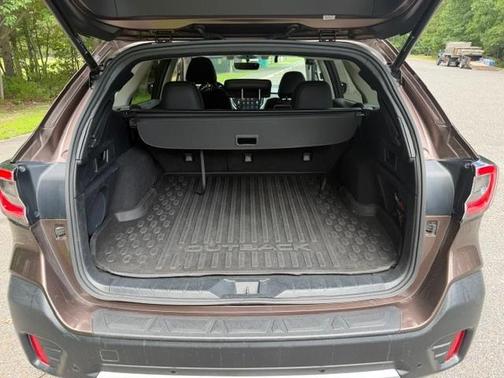 Brown 2020 Subaru Outback Limited