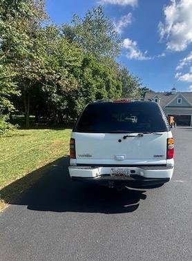 2004 GMC Yukon Denali