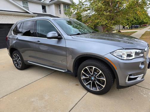 Gray 2016 BMW X5 eDrive xDrive40e