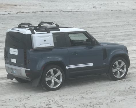 2023 Land Rover Defender S