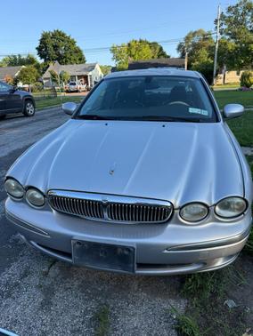 Gray 2005 Jaguar X-Type 3