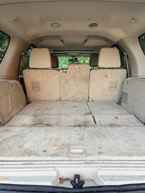 White 2014 Ford Expedition Limited