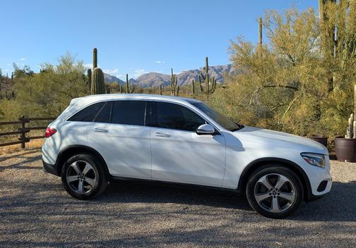 White 2019 Mercedes-Benz GLC 300 Base