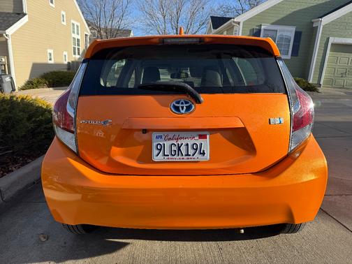 2016 Toyota Prius c One