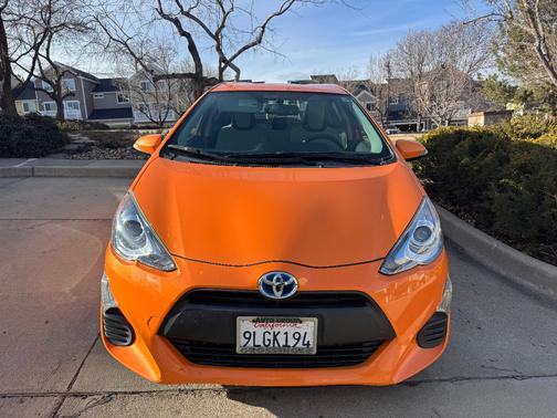 2016 Toyota Prius c One
