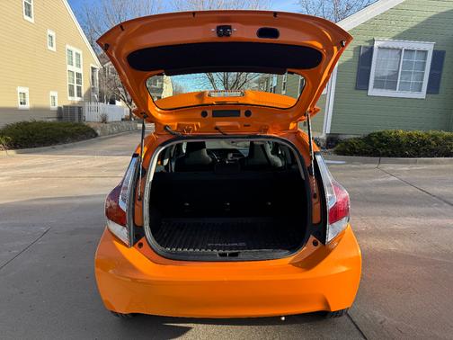 2016 Toyota Prius c One