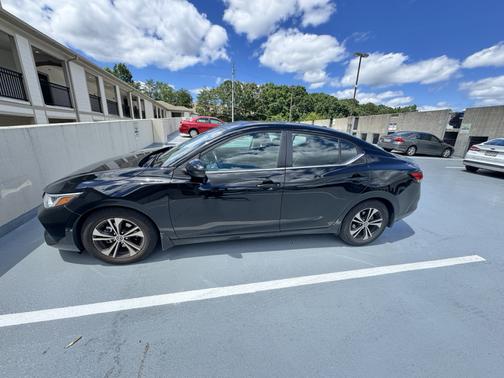 Black 2023 Nissan Sentra SV