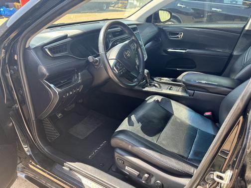 2018 Toyota Avalon Limited