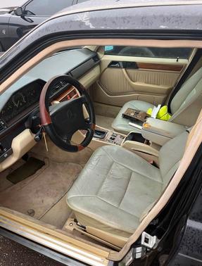 1993 Mercedes-Benz E-Class 300E