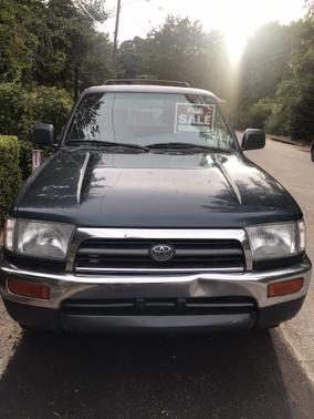 Photo 2 of 8 of 1998 Toyota 4Runner SR5