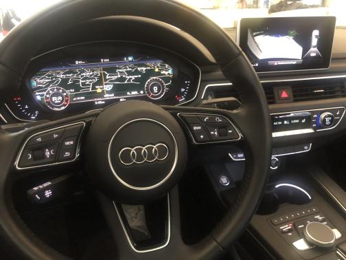 2017 Audi A4 Season of Audi Premium