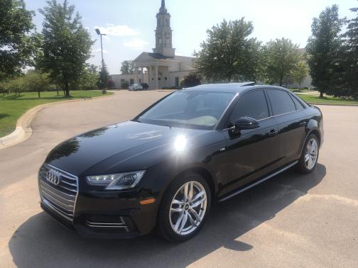 2017 Audi A4 Season of Audi Premium