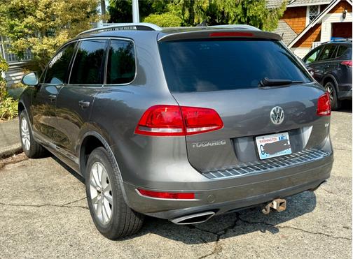 2014 Volkswagen Touareg TDI Sport