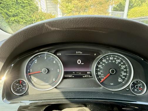 2014 Volkswagen Touareg TDI Sport