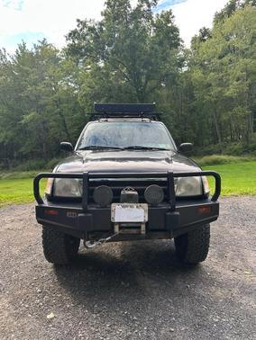 Black 1999 Toyota Tacoma Xtracab