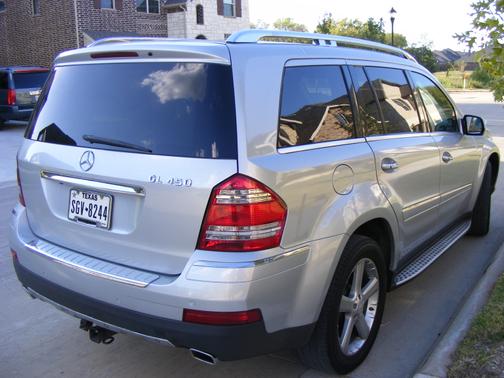 Silver 2009 Mercedes-Benz GL-Class GL 450 4MATIC