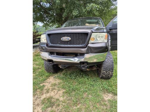 2005 Ford F-150 XLT Crew Cab