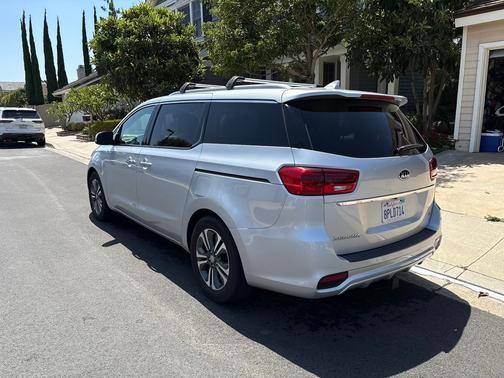 Silver 2020 Kia Sedona SX