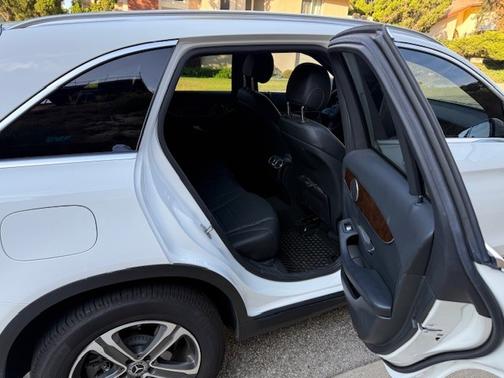 2017 Mercedes-Benz GLC 300 Base