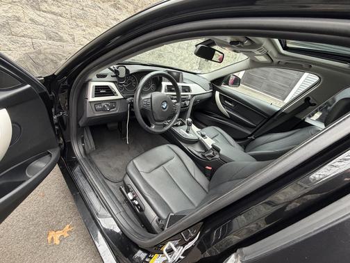 2016 BMW 320 i xDrive