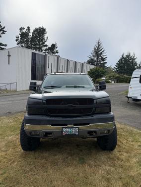 Green 2004 Chevrolet Silverado 2500 LT H/D Extended Cab