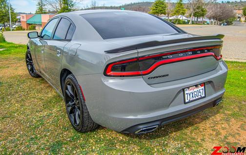 Gray 2017 Dodge Charger SE