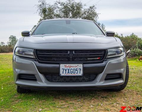Gray 2017 Dodge Charger SE