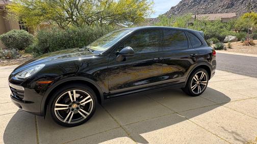 2014 Porsche Cayenne Cayenne