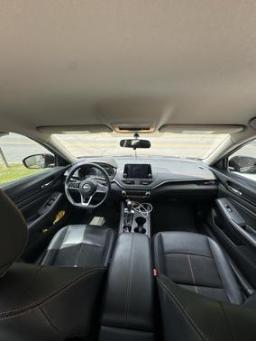Gray 2019 Nissan Altima 2.5 SR