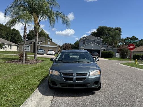Green 2006 Dodge Stratus SXT