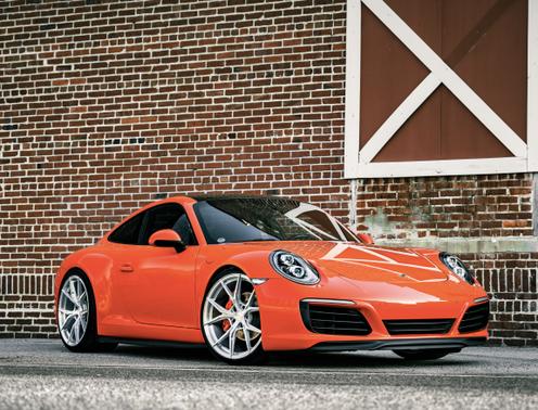 2017 Porsche 911 Carrera