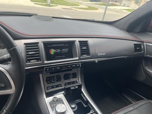 2014 Jaguar XF R