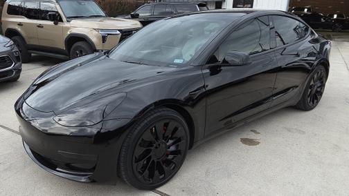 2023 Tesla Model 3 Base