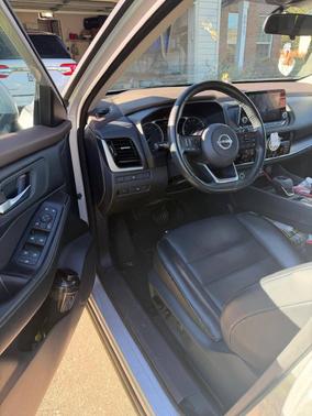 Silver 2022 Nissan Rogue SV